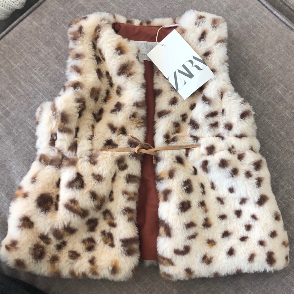 NWT Zara leopard fur vest
